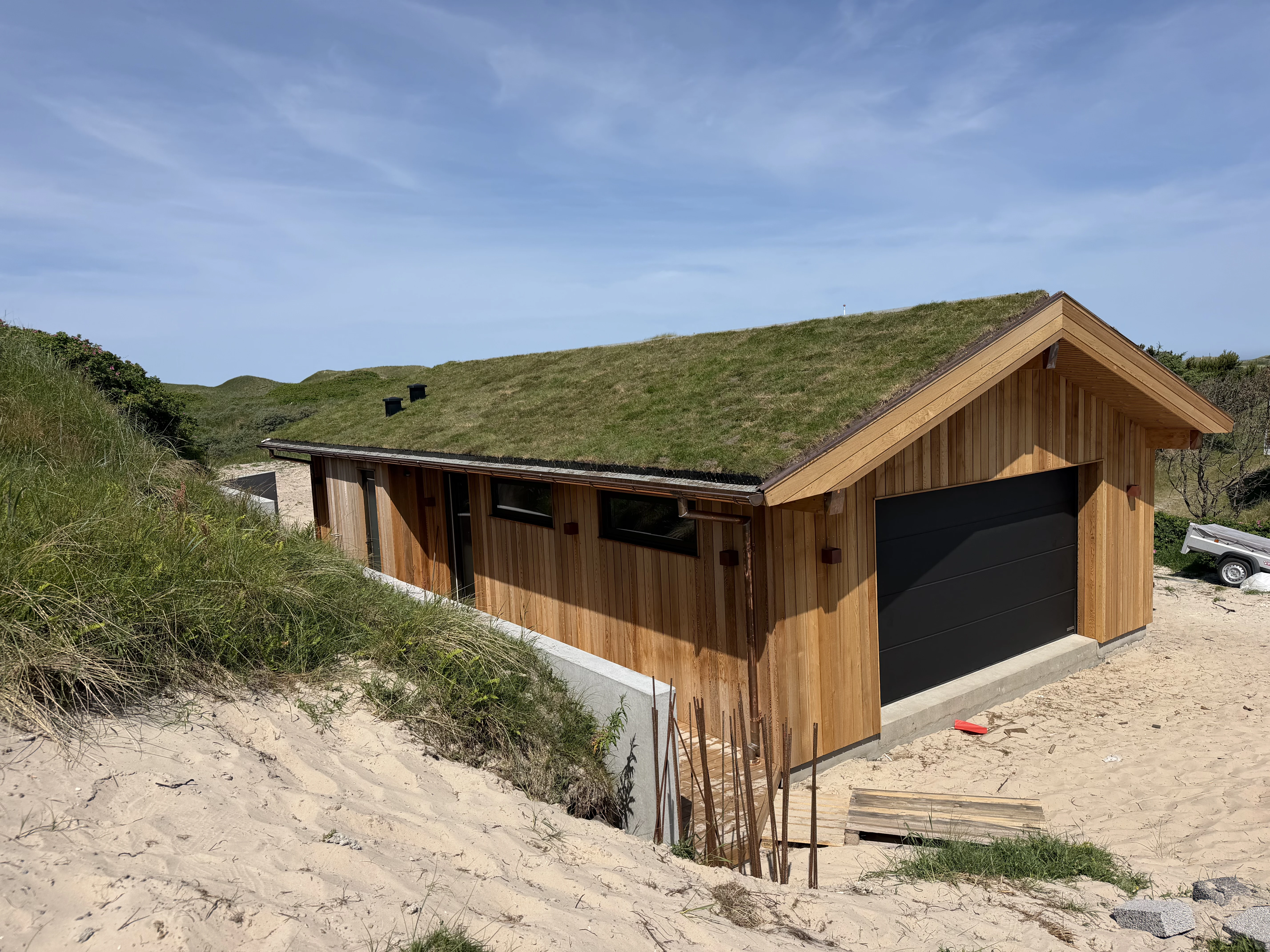 Pladsoptimering i det lille sommerhus — Lær af vores sommerhus-cases - billede 4 — Arkitekttegnestuen Yderskov